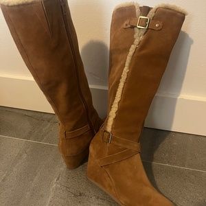 Ladies boots size 9